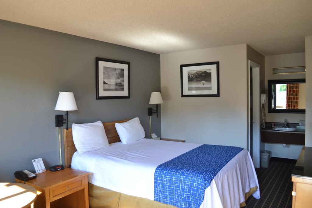 Travelodge By Wyndham Sea-Tac Airport North Tukwila Exterior foto